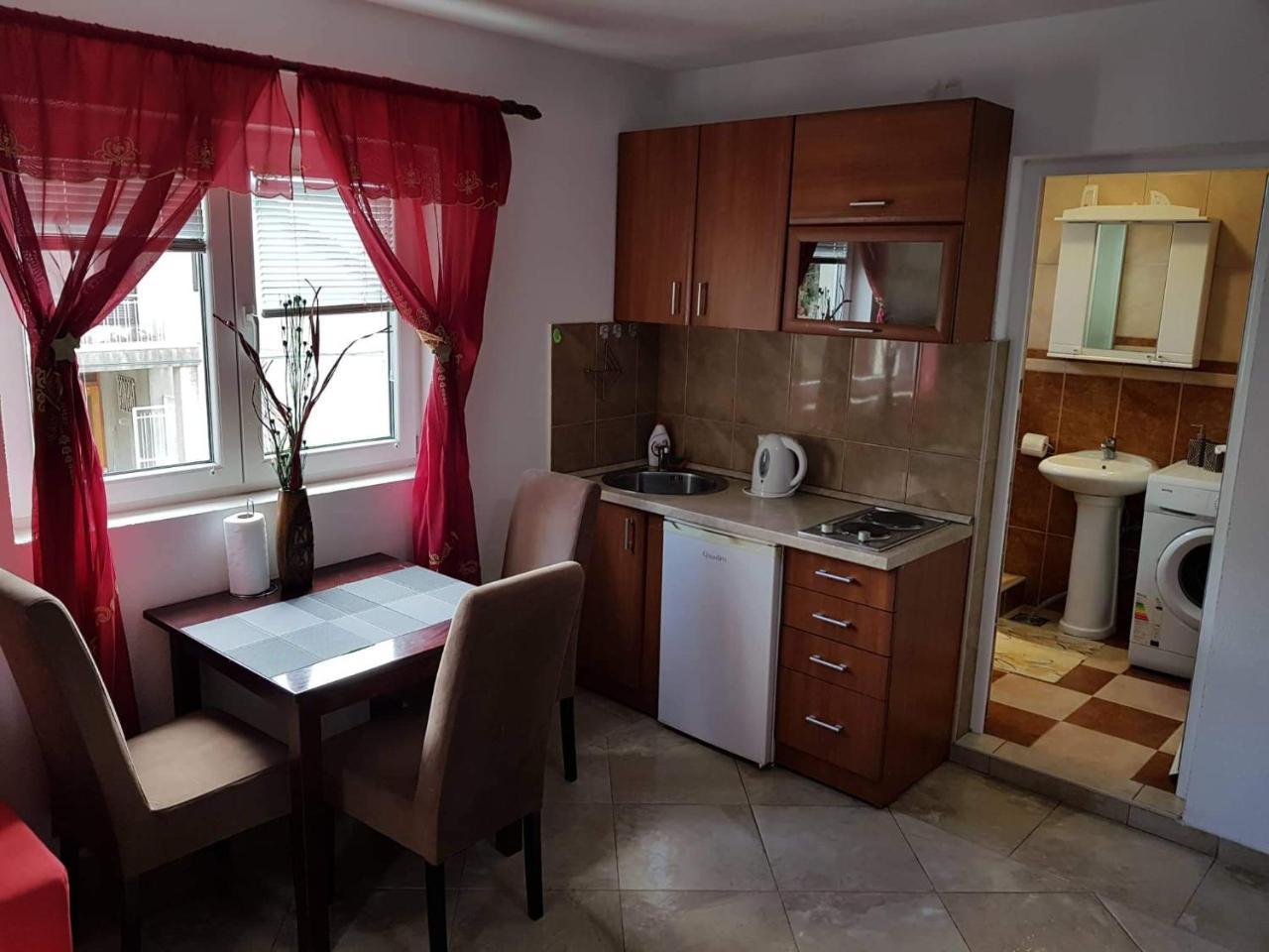Jovan Apartment